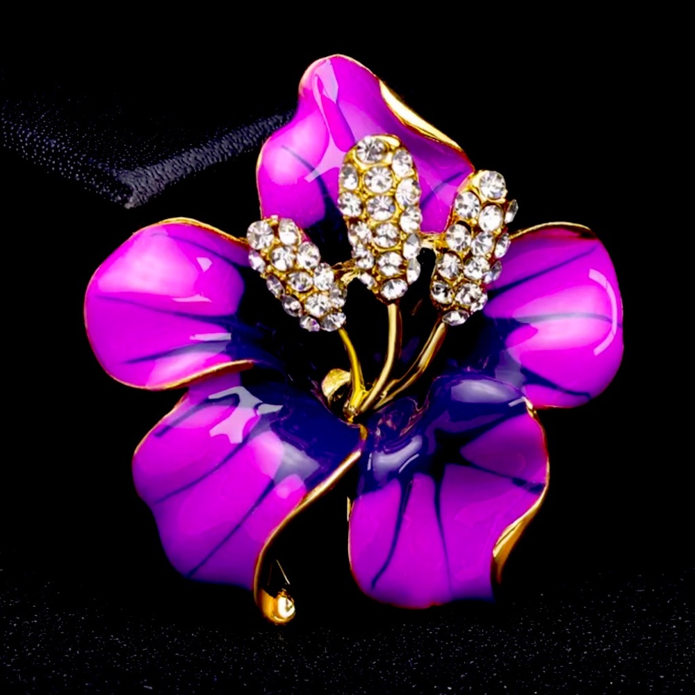 Prendedor I broche para ropa elegante
